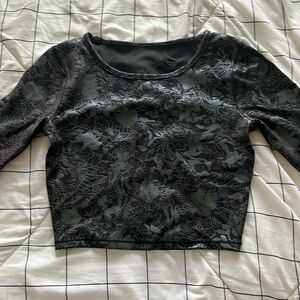 Lululemon long sleeve workout top
